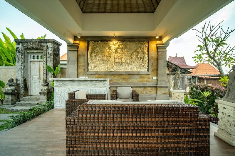 Ubud Lestari Villa - Lobi