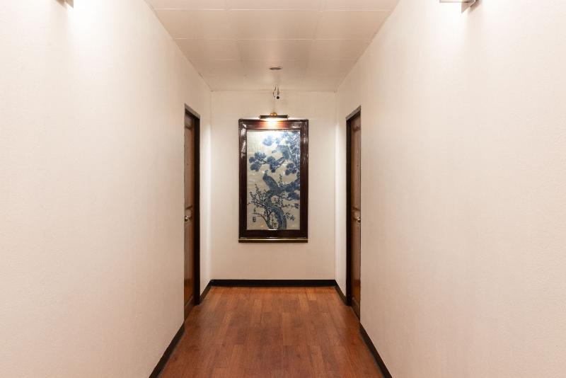 Intown residence by ZUZU - Lobi
