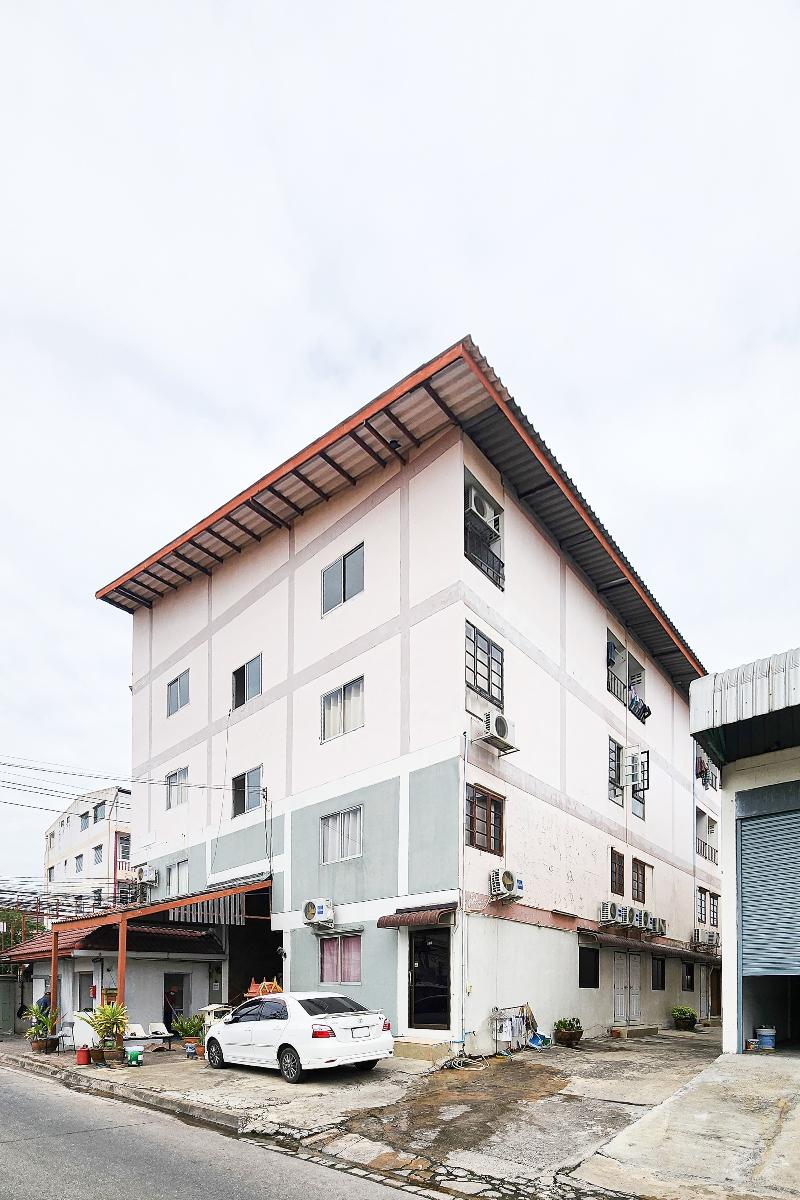 Freesia Bangphi Guest House by ZUZU - Genel