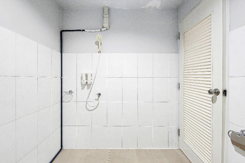 Freesia Bangphi Guest House by ZUZU - Oda