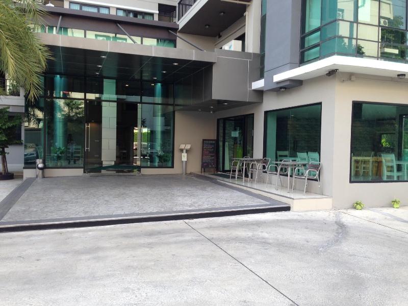Ipremium Sukhumvit 81 Hotel - Genel