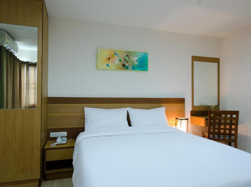 Kozy Inn - Genel