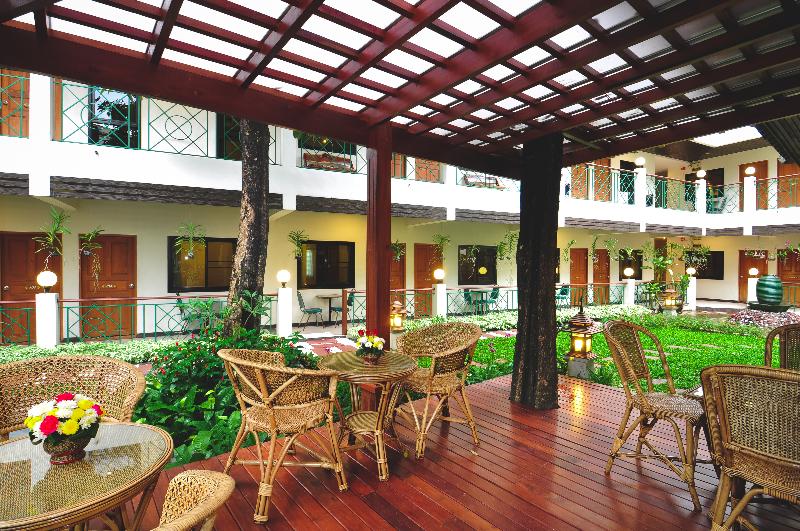 Charlie House Pinklao - Teras