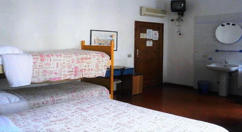 Sogni D Oro Guest House - Oda