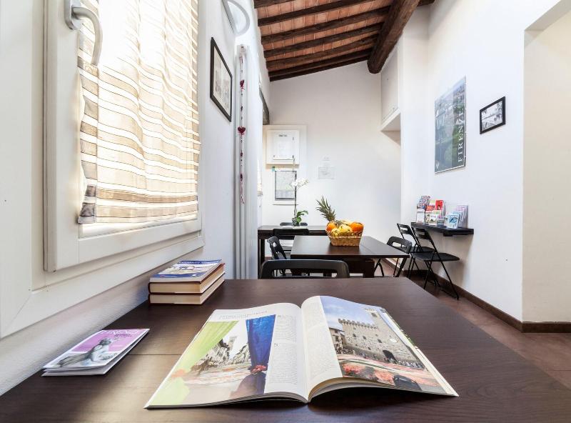 Le Ghiacciaie Bed And Breakfast - Lobi