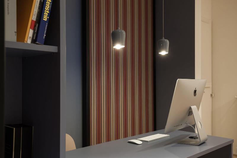 B B Lorena Suites - Lobi