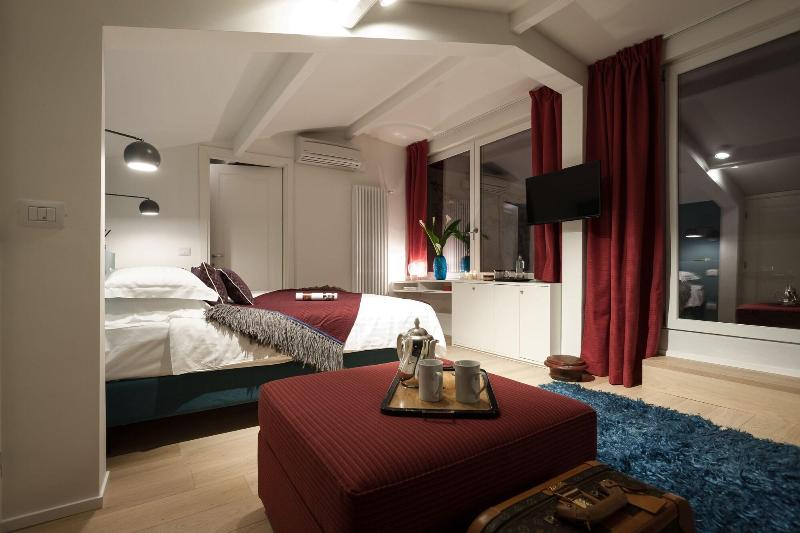 B B Lorena Suites - Oda