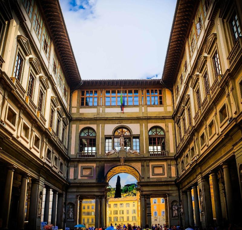 Luxor Florence - Genel