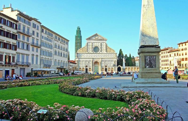Luxor Florence - Genel
