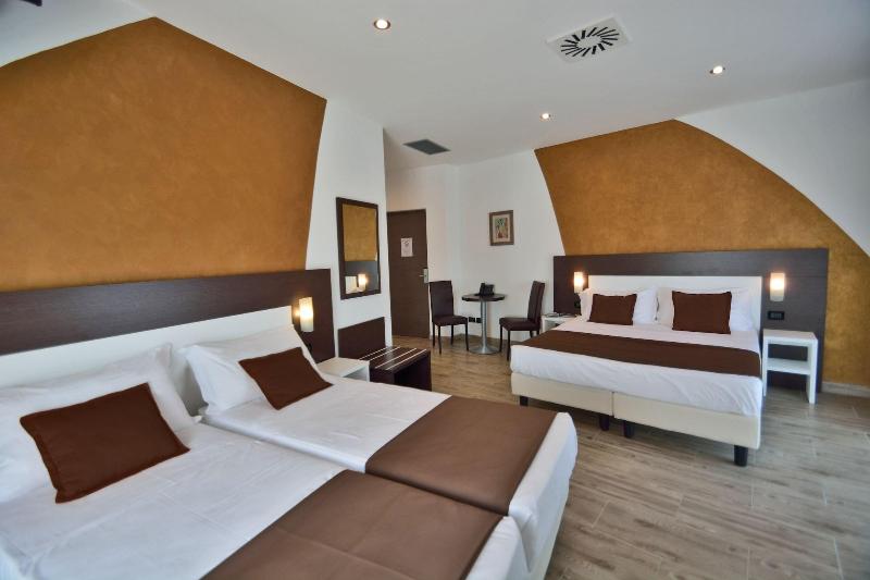 Luxor Florence - Oda