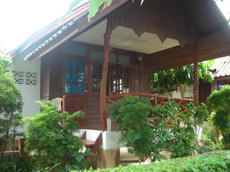 Palm Point Village - Genel