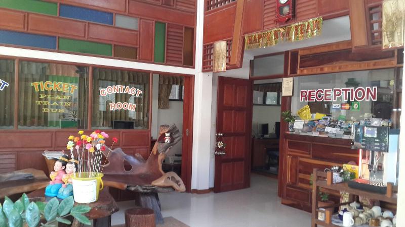 Rattana Guesthouse Bungalow - Lobi