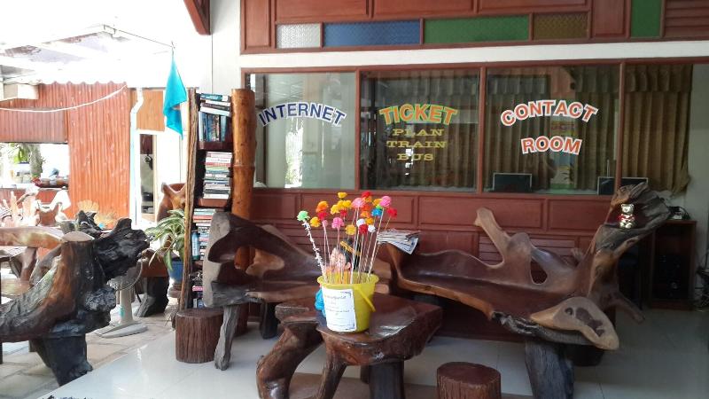 Rattana Guesthouse Bungalow - Lobi