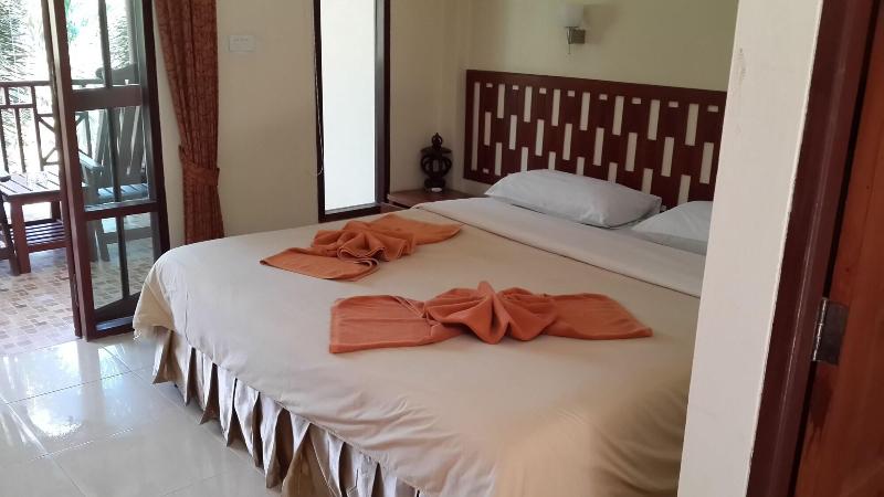 Rattana Guesthouse Bungalow - Oda