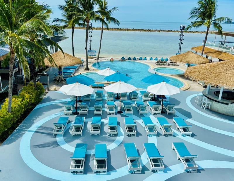 Combo Beach Hotel Samui - Havuz