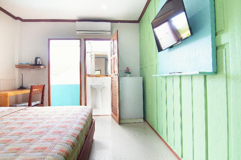 Kamala Beach Residence by ZUZU - Oda