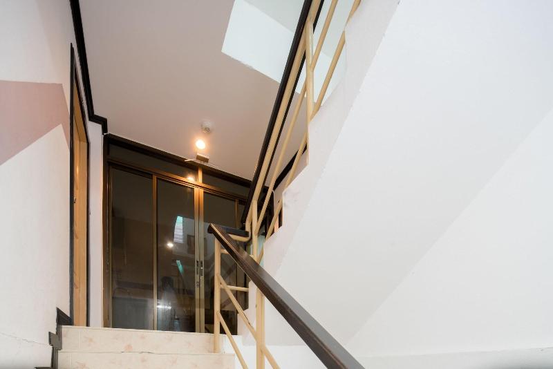Royal Beach Residence - Lobi
