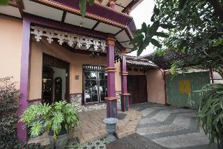 RedDoorz near Stasiun Kota Baru Malang fotoÄŸrafÄ±