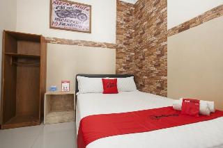 RedDoorz near Stasiun Kota Baru Malang fotoÄŸrafÄ±