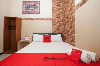 RedDoorz near Stasiun Kota Baru Malang fotoÄŸrafÄ±