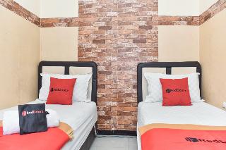 RedDoorz near Stasiun Kota Baru Malang fotoÄŸrafÄ±