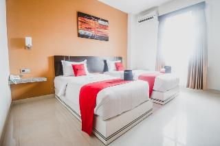RedDoorz Plus near Universitas Negeri Makassar fotoÄŸrafÄ±