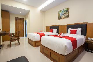 RedDoorz Premium @ Jalan Cengkeh Malang fotoÄŸrafÄ±
