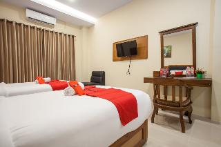 RedDoorz Premium @ Jalan Cengkeh Malang fotoÄŸrafÄ±