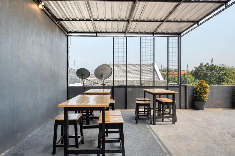 RedDoorz Syariah @ Jl. Cengger Ayam Dalam - Genel