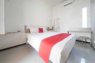 RedDoorz Syariah near Transmart MX Malang fotoÄŸrafÄ±
