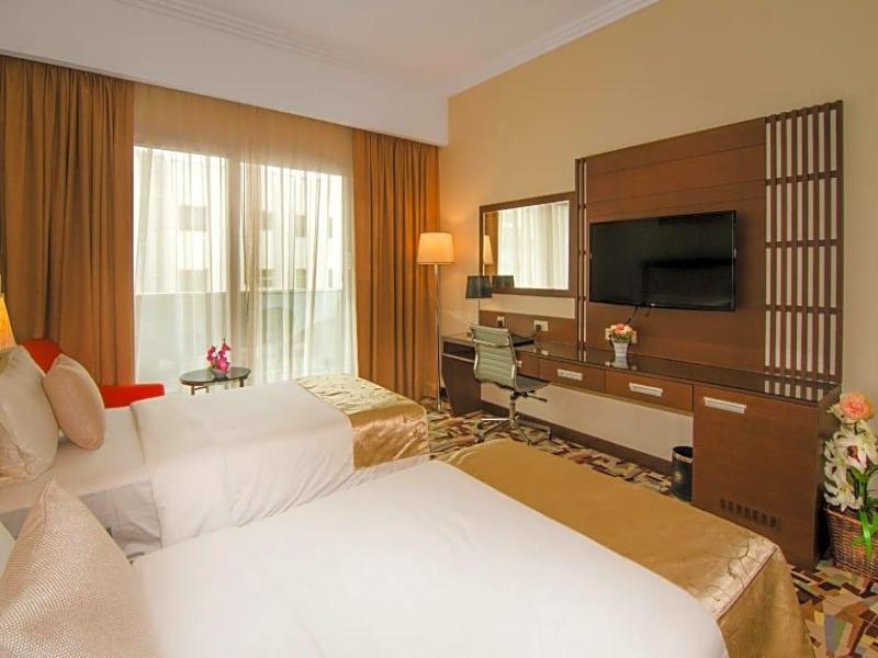 Al Murooj Grand Hotel Muscat - Oda