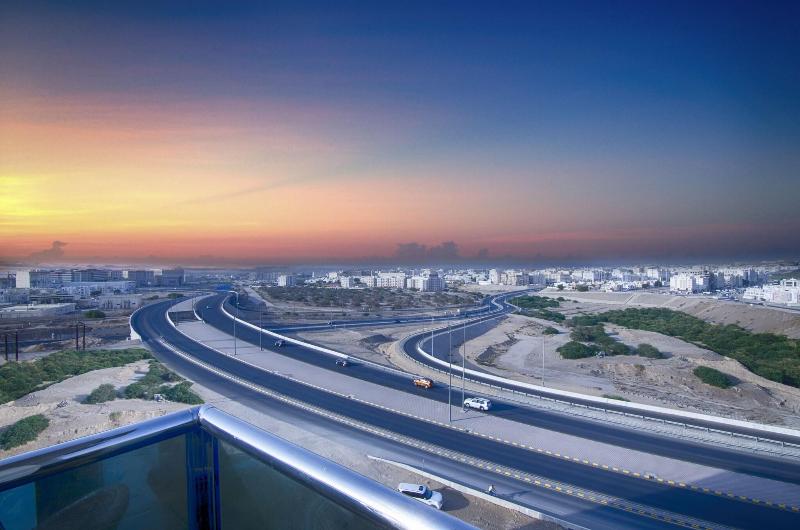 Al Murooj Grand Hotel Muscat - Teras