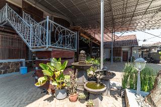 RedDoorz Syariah near RRI Malang fotoÄŸrafÄ±