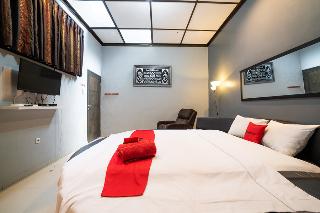 RedDoorz Syariah near RRI Malang fotoÄŸrafÄ±