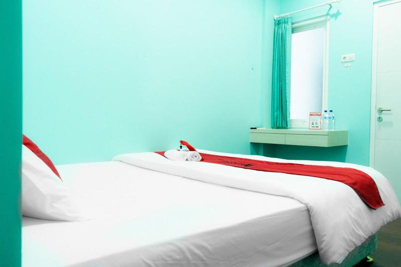 RedDoorz near Gajah Mada Street Semarang - Oda