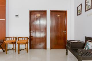 RedDoorz near Jawa Timur Park 3 fotoÄŸrafÄ±