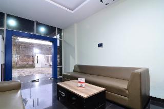 RedDoorz near Museum Keraton Surakarta fotoÄŸrafÄ±