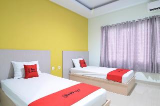 RedDoorz near Museum Keraton Surakarta fotoÄŸrafÄ±