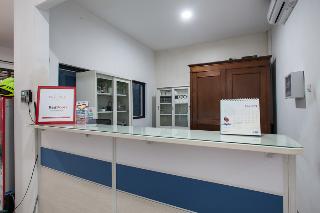 RedDoorz near Taman Krida Budaya fotoÄŸrafÄ±