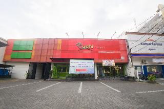 RedDoorz Plus @ Celaket otel fotoğrafı