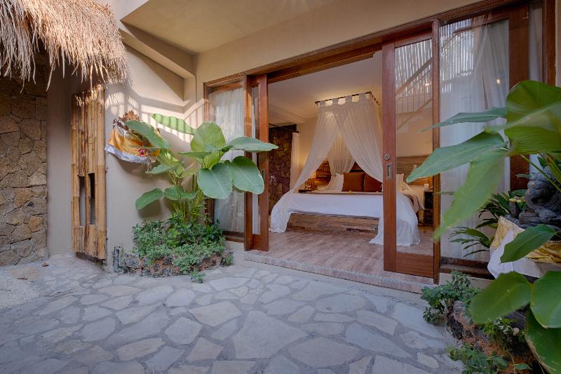 Sanga Sanga Mas Ubud Villa - Oda