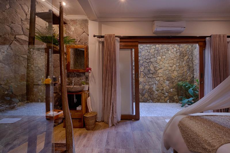 Sanga Sanga Mas Ubud Villa - Oda