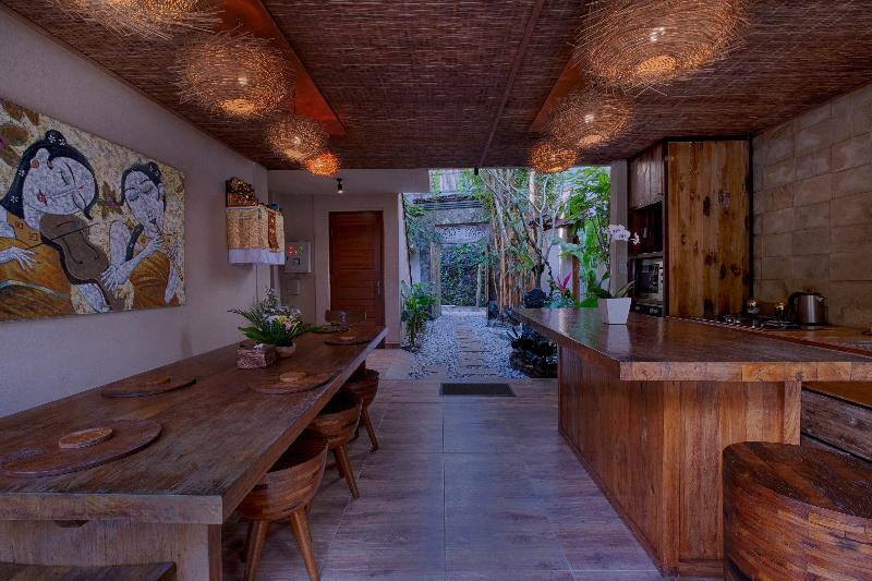 Sanga Sanga Mas Ubud Villa - Oda