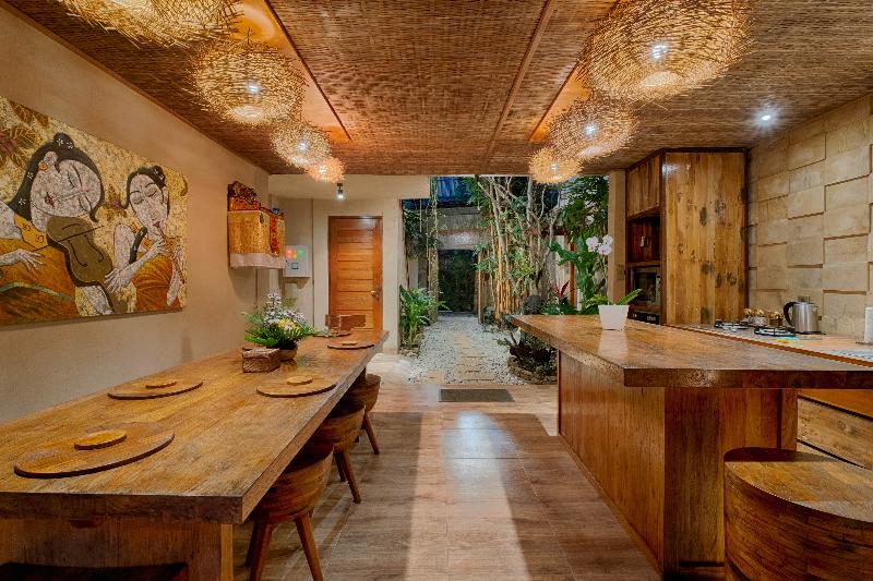 Sanga Sanga Mas Ubud Villa - Oda