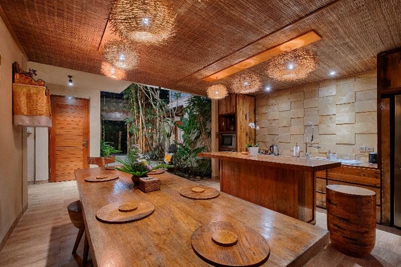 Sanga Sanga Mas Ubud Villa - Oda