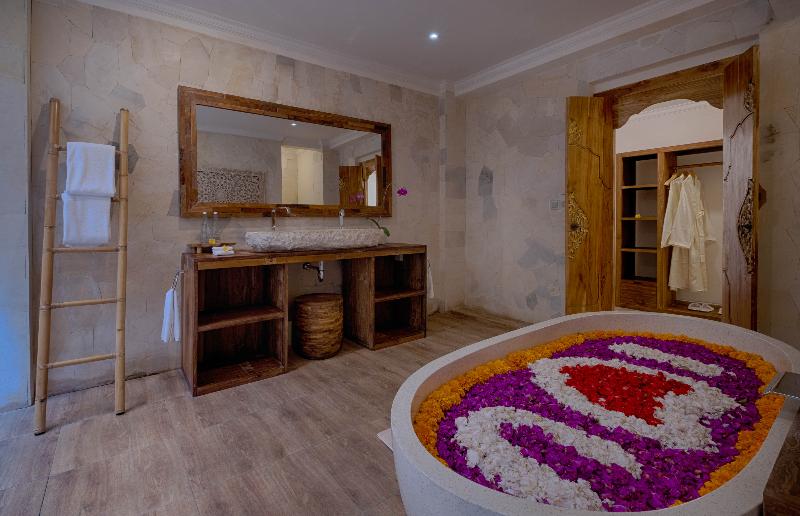 Sanga Sanga Mas Ubud Villa - Oda