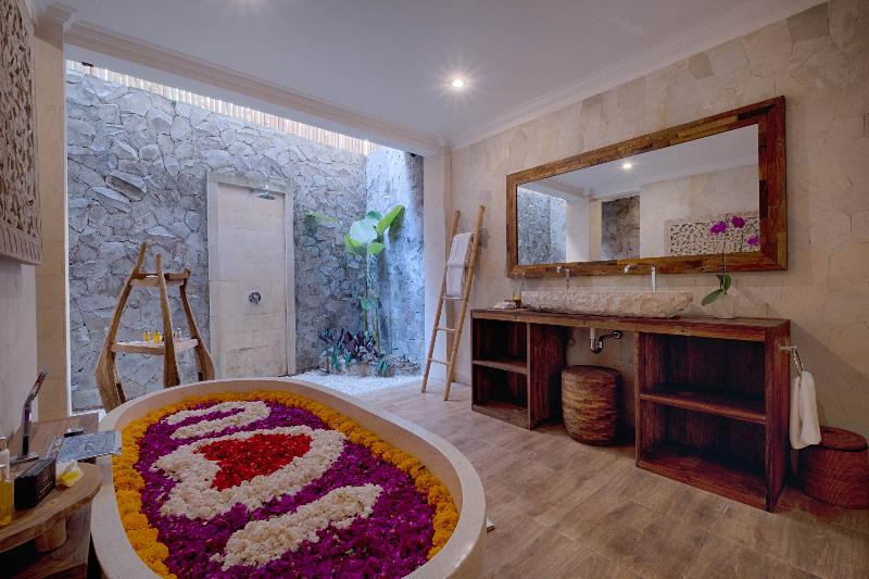 Sanga Sanga Mas Ubud Villa - Oda