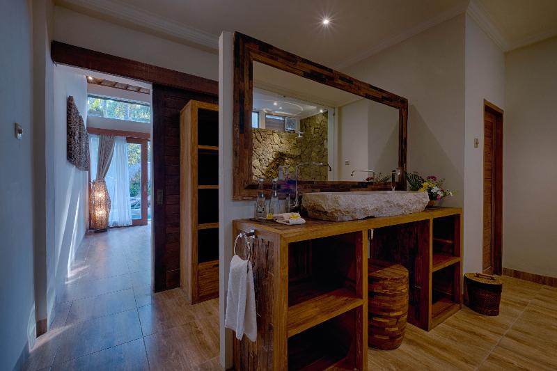 Sanga Sanga Mas Ubud Villa - Oda