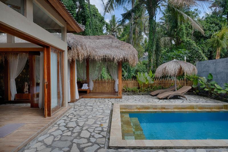 Sanga Sanga Mas Ubud Villa - Havuz