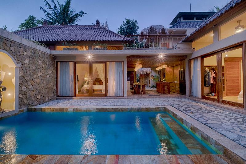 Sanga Sanga Mas Ubud Villa - Havuz
